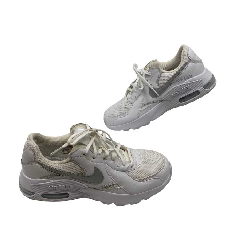 Nike White Leather Air Max Sneakers | Women’s Size 7